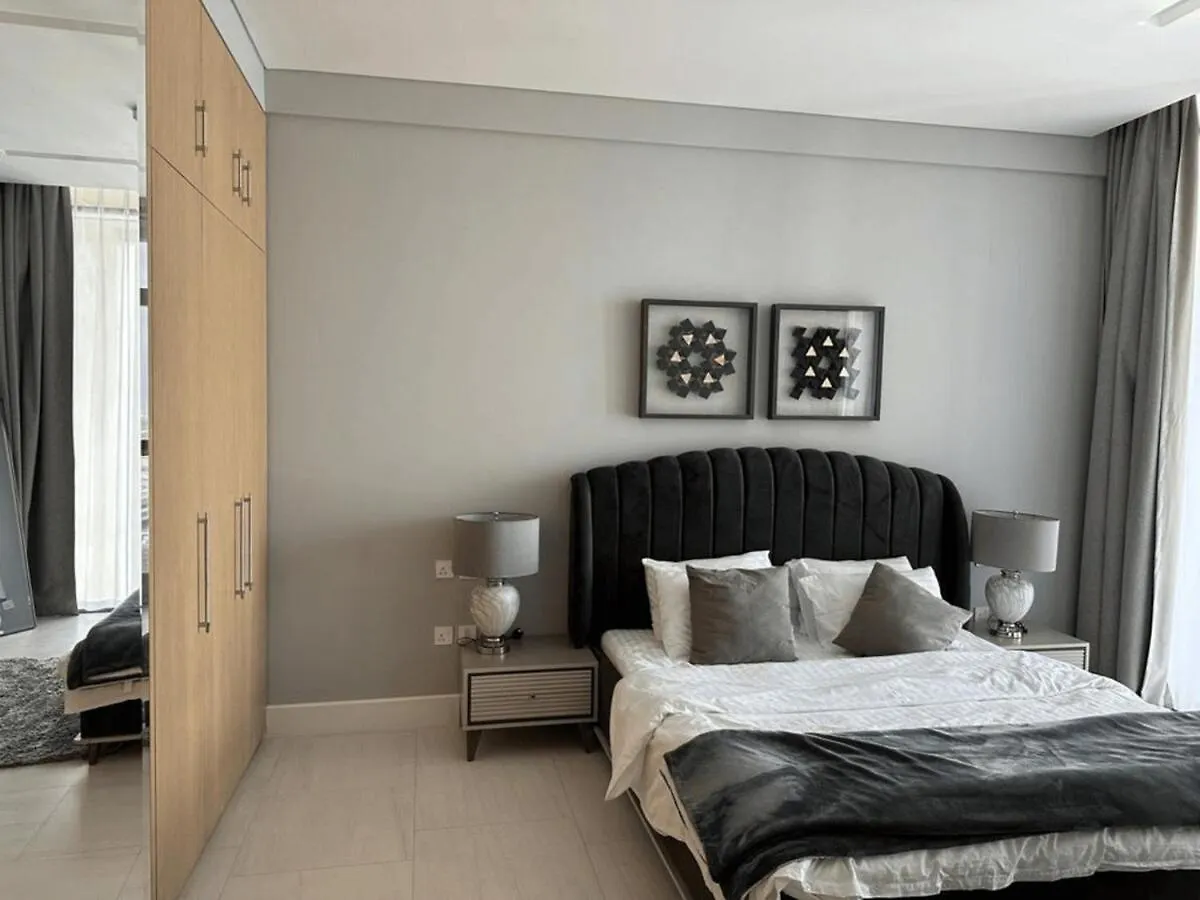 Apartment Luxurious 2 Bhk Plus Maid Duplex In Sls Business Bay Dubai