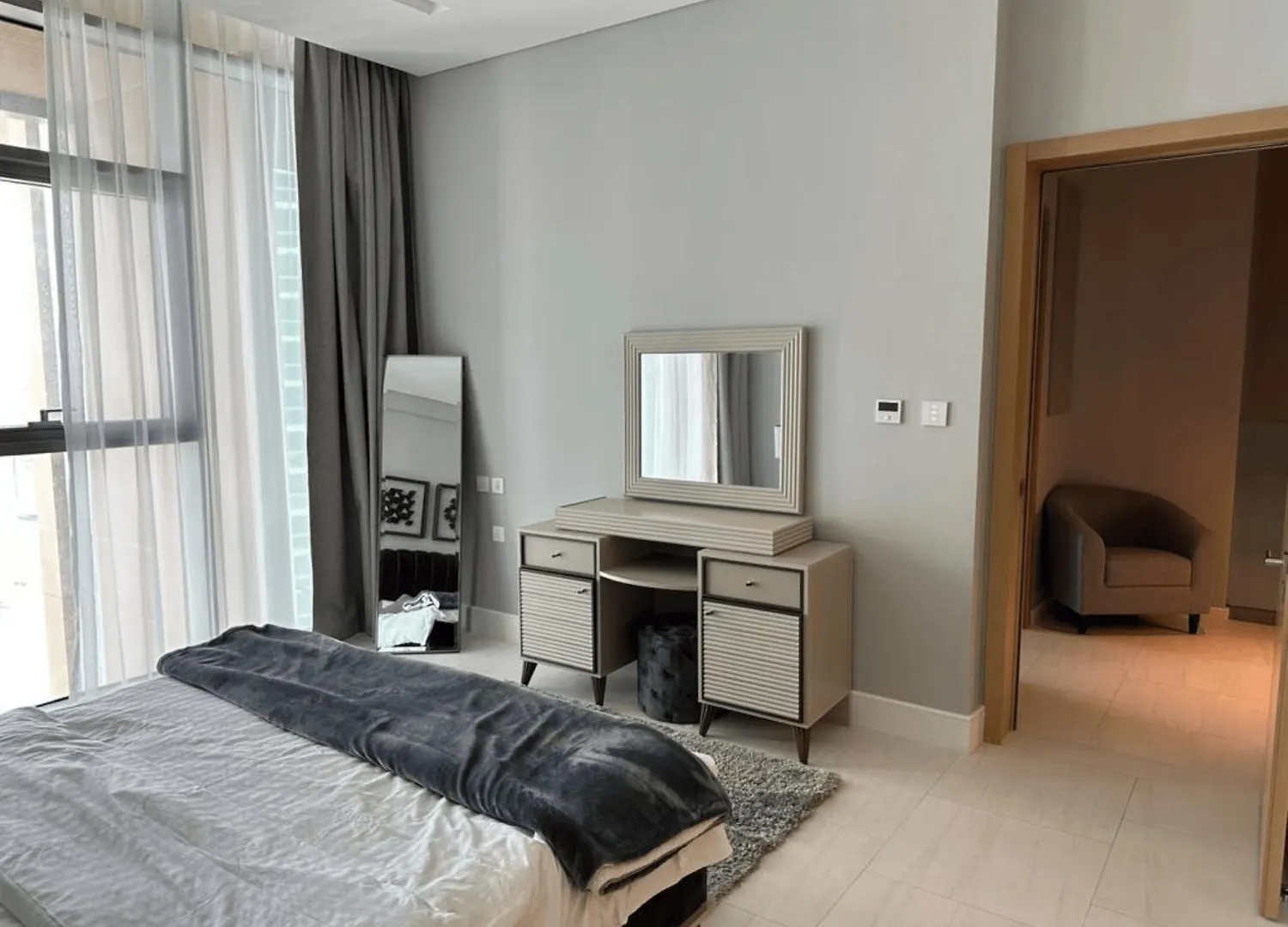 Luxurious 2 Bhk Plus Maid Duplex In Sls Business Bay Dubai 0*,  United Arab Emirates